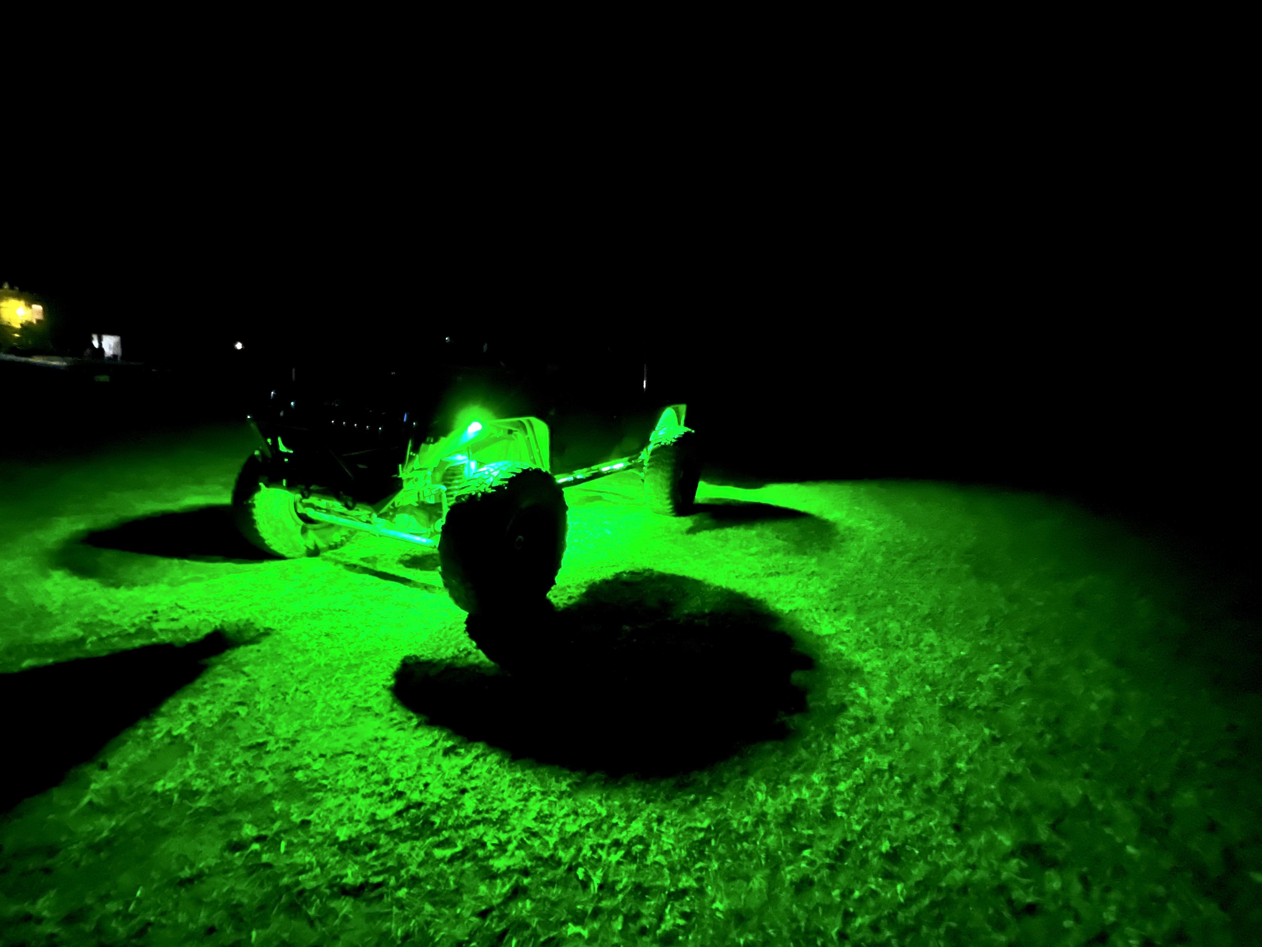 GLOWGANG 44LED MAX SERIES RGBW ROCK LIGHT PODS