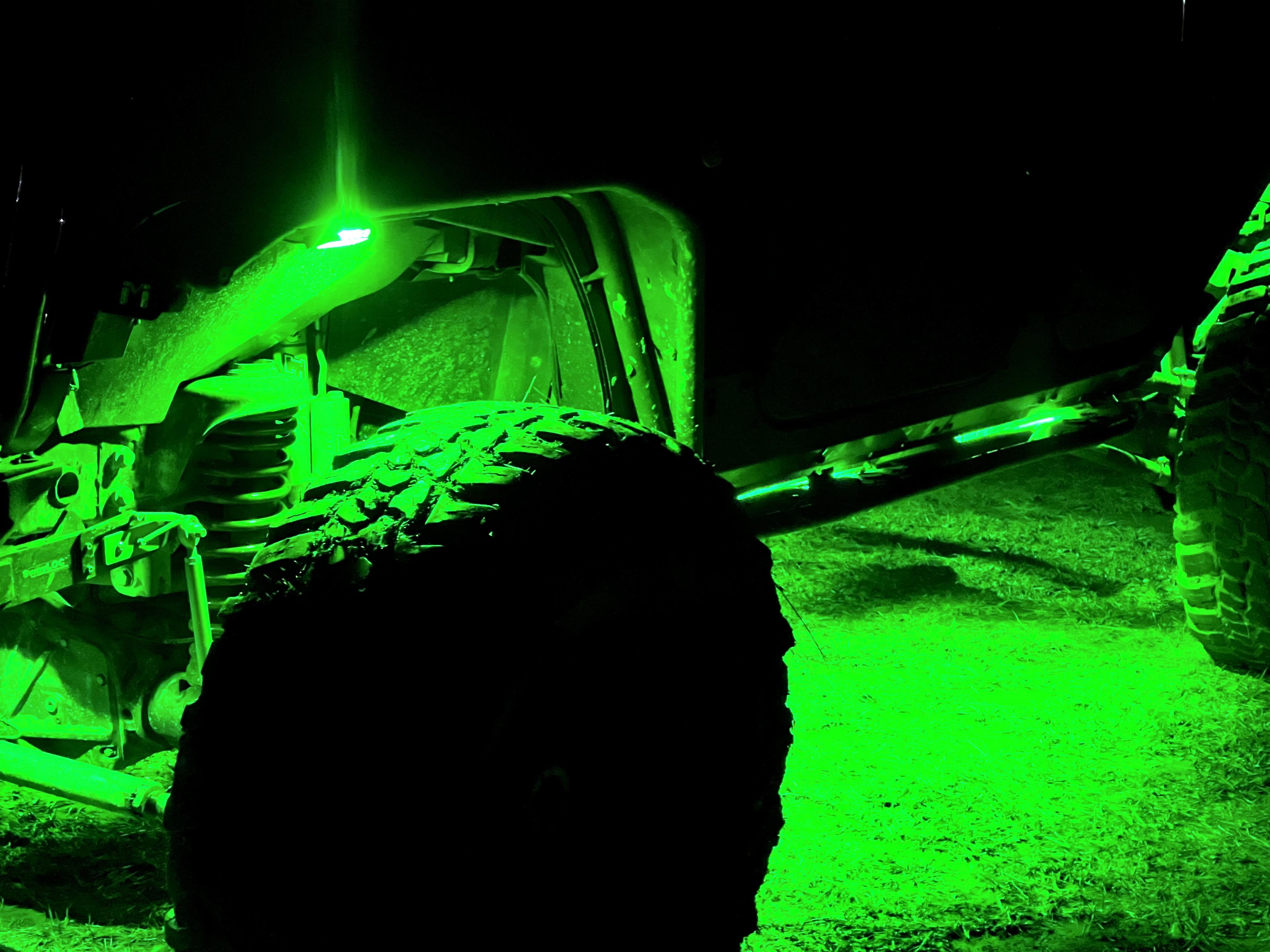 GLOWGANG 44LED MAX SERIES RGBW ROCK LIGHT PODS